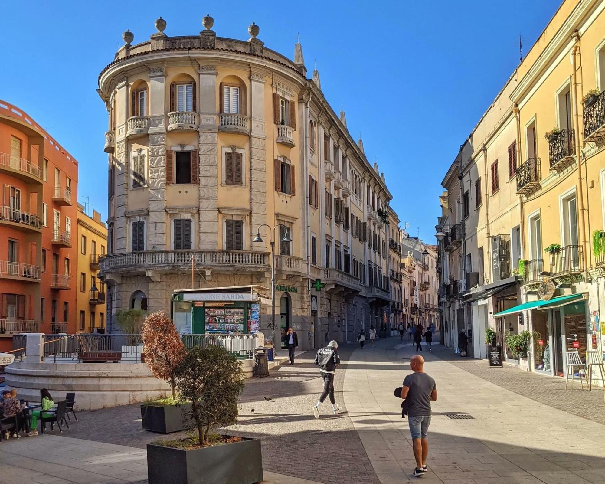 Pley Cagliari Boutique Rooms ภายนอก รูปภาพ