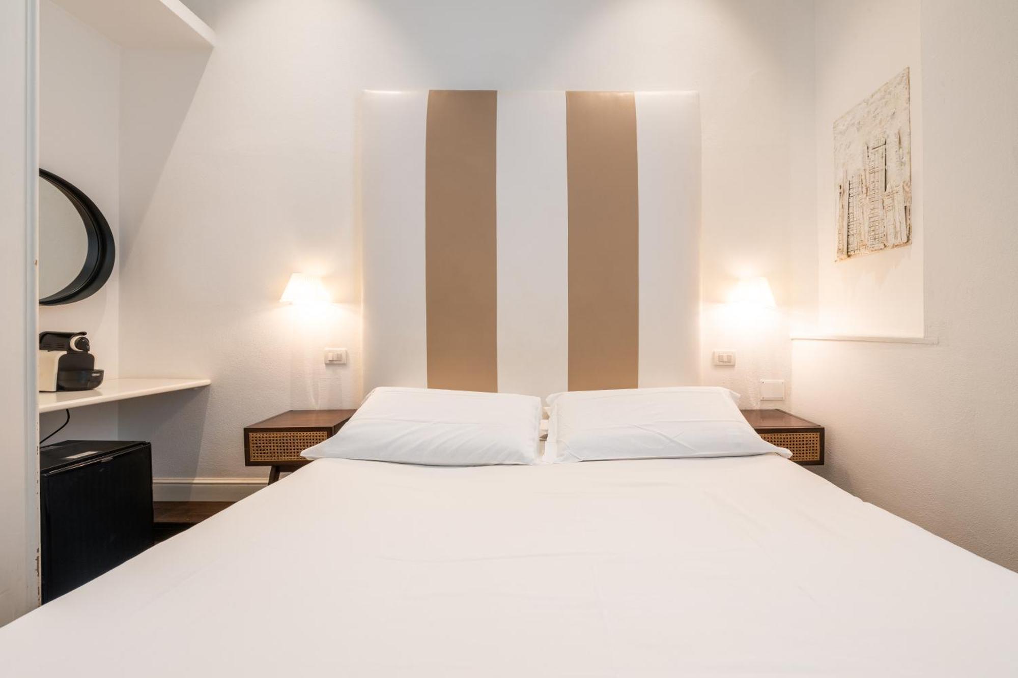 Pley Cagliari Boutique Rooms ภายนอก รูปภาพ